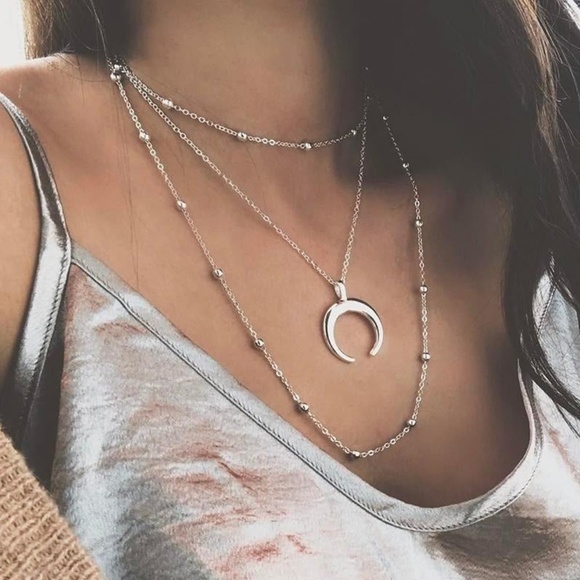 Jewelry - 🍁4/$25🍁New Moon Pendant Layered Necklace